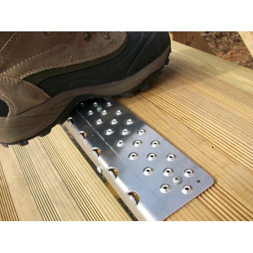 Handi-Tread Aluminium Stair Nosings 30"