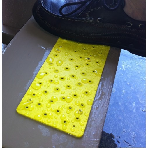 Handi-Tread Aluminium Non-Skid Surface 30" Handi-Tread Aluminium Non-Skid Surface 30"