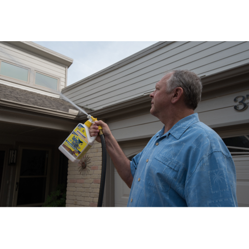 2 Pkg S&F Hose End Roof Cleaner 2 Quarts